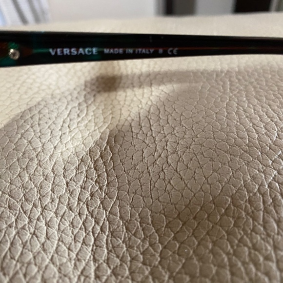New Versace Sunglasses - Picture 3 of 6